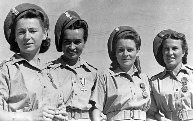 Women in Combat Zones
